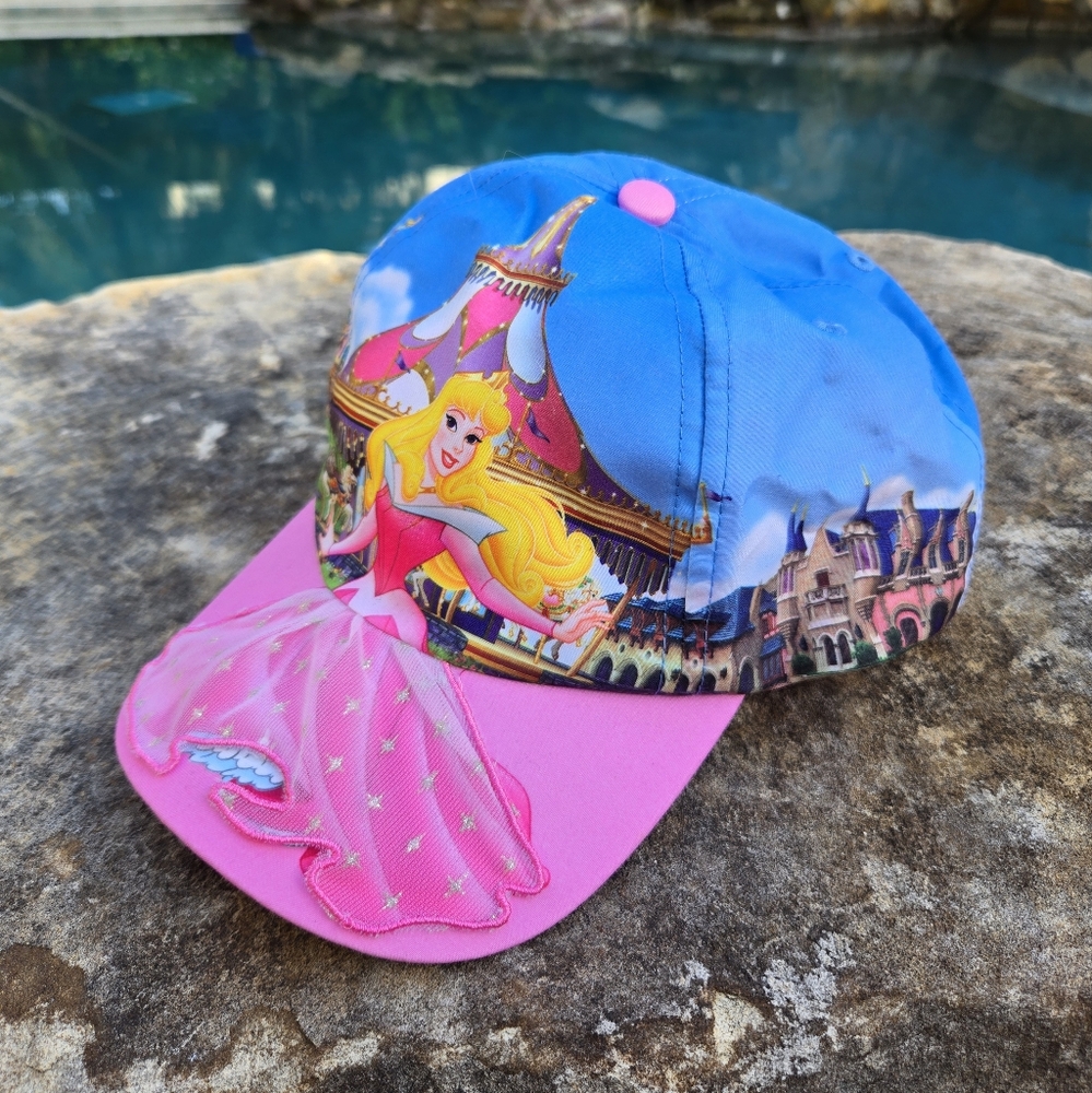 NWOT Walt Disney World Princess Aurora Sleeping Beauty Baseball Cap